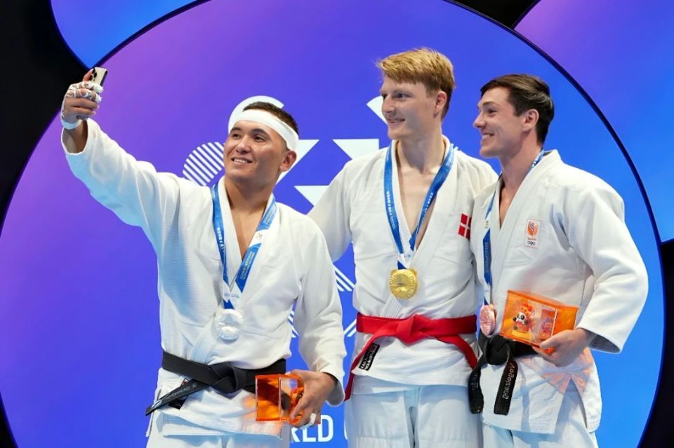 src, YhZCU src, YhZCU