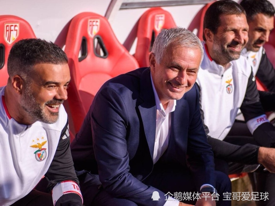 俱乐部主席, 主要原因是, 里尼奥遇到