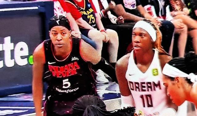 上半场结束, 波士顿, 霍华德抛射 上半场结束, 波士顿, 霍华德抛射